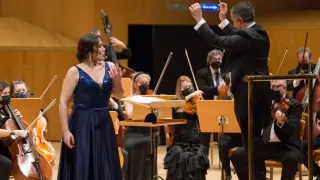 La soprano María Eugenia Boix, durante el concierto de la Orquesta Reino de Aragón en favor de Ucrania.