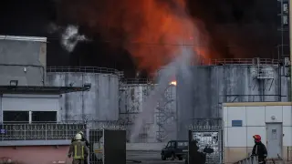 Columnas de humo en Odesa tras fuertes explosiones