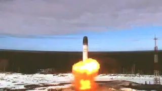 Rusia prueba con éxito su nuevo misil intercontinental
