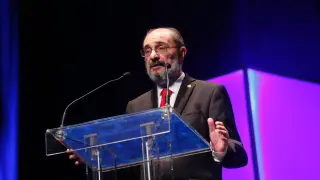 El presidente aragonés, Javier Lambán, en el Palacio de Congresos de Zaragoza, este jueves.