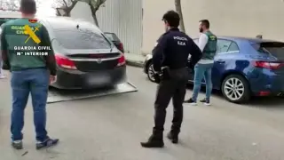La Guardia Civil detiene al presunto autor de varios robos con fuerza cometidos en lavaderos de coches de Tauste, Ejea de los Caballeros y Pedrola