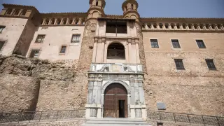 Vista externa del Castillo de Papa Luna de Illueca.
