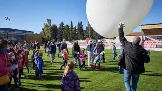 Lanzamiento de un globo sonda en la tercera edición de Servet.
