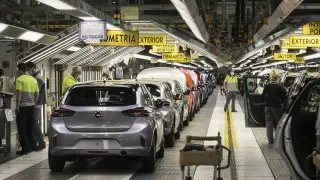 Cadena de montaje de Opel España en Figueruelas, del grupo Stellantis.