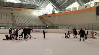Un entrenamiento de hockey de las Aulas de Tecnificación.