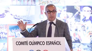Blanco: "Dejemos los debates políticos estériles por los Juegos de 2030"