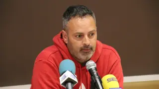 David Navarro, en la rueda de prensa en la que anunció su salida del Tarazona.