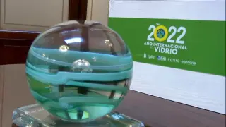 Asociaciones y CSIC conmemoran en el Congreso el Año Internacional del Vidrio