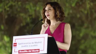 La presidenta madrileña, Isabel Díaz Ayuso, presenta el proyecto "Madrid, de pueblo a pueblo"
