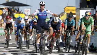 Jakobsen se adjudica la victoria en Nyborg en la segunda etapa del Tour