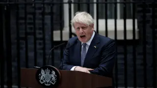 Boris Johnson ha anunciado su dimisión en la puerta de Downing Street.
