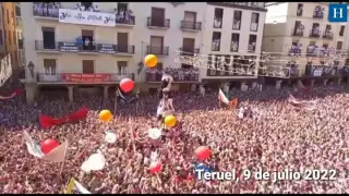 Arrancan las fiestas de Teruel con la puesta del pañuelico