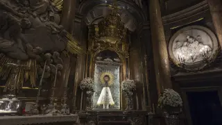 Una imagen de la Virgen del Pilar con el manto especial por las fiestas de la Vaquilla de Teruel este mes de julio.