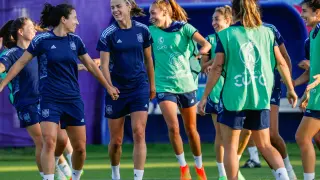 Entrenamiento de la selección española de fútbol femenino en Bisham (Reino Unido)