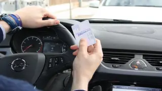 Carnet de conducir.