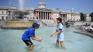 Hot weather in London