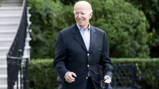 Joe Biden, esta mañana, tras salir de su aislamiento por covid.