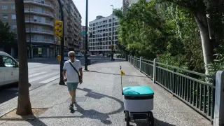 Uno de los robots, de camino a la calle de Coimbra, donde Goggo tiene su centro de operaciones