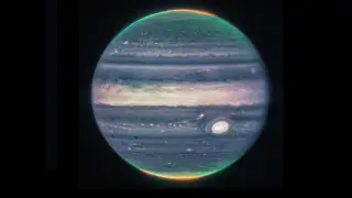 Imagen de Júpiter captada por el Telescopio Espacial James Webb.