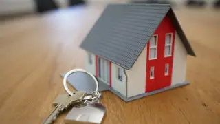 La compraventa viviendas crece un 7 % anual, un 14 % en Aragón