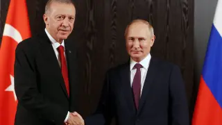 El presidente turco, Tayyip Erdogan, junto al presidente ruso, Vladimir Putin.