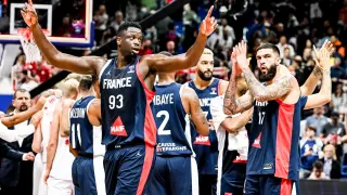 Francia barre a Polonia y entra en la final del Eurobasket por la puerta grande