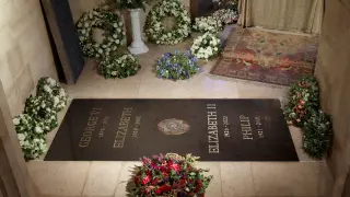 Lápida de la reina Isabel II.