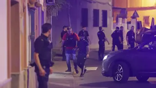 Despliegue policial en Algeciras tras el apuñalamiento mortal.