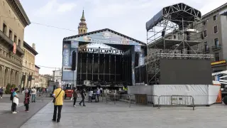 El escenario de la plaza del Pilar, ayer.
