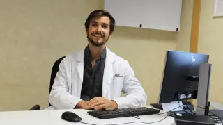 El doctor Jorge Melero, cardiólogo de HLA Centro Médico Zaragoza.