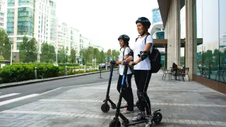 Los patinetes eléctricos son las estrellas de la movilidad urbana sostenible.