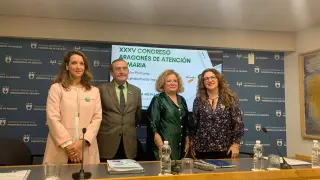 Laia Homedes, Leandro Catalán, Mercedes Ortín y Elena Asso, durante la presentación del XXV Congreso de Atención Primaria.