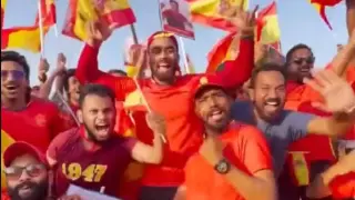 Aficionados de la selección española en Catar