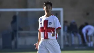 Kaon Tamura, juvenil de la SD Huesca.