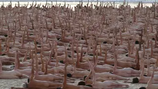 Spencer Tunick nude Sydney Bondi Beach installation