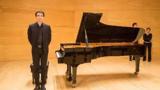 El joven músico, Noel Redolar Cortés, ha sido el ganador de la beca de piano Pilar Bayona 2023