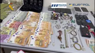 Siete detenidos por asaltar viviendas en varias provincias, entre ellas Zaragoza, y conseguir un botín de 800.000 euros