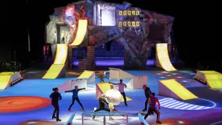 El Circo del Sol ensaya su nuevo espectáculo 'Crystal' en Málaga.
