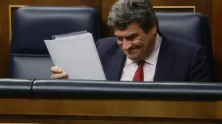 El ministro de Inclusión y Seguridad Social, José Luis Escrivá, en el Parlamento.