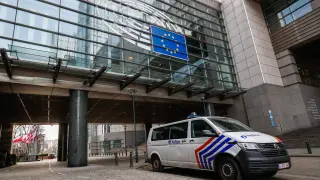 furgoneta policía Parlamento Europeo