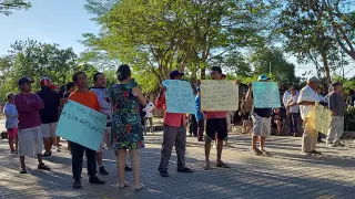 Protesta contra la corrupción en las ruinas mexicanas de Chichén Itzá