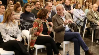 Emma Buj y Jorge Azcón, durante la proclamación de Buj como candidata a la alcaldía de Teruel.