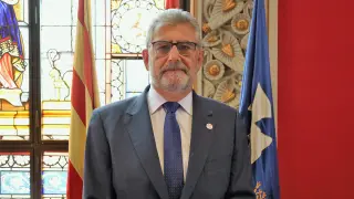 El rector de la Universidad de Zaragoza, José Antonio Mayoral,