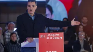 Pedro Sánchez en un acto en Sevilla este sábado 14 de enero.