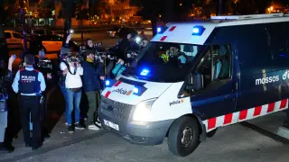 Furgón policial que transporta al futbolista Dani Alves a prisión