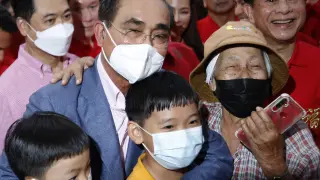 Aconsejan teletrabajo y uso de máscaras por el aumento de polución en Bangkok
