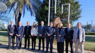 Cepsa, Enagás Renovable y Alter Enersun han firmado en Palos de la Frontera (Huelva) un acuerdo para desarrollar conjuntamente en Huelva una planta de hidrógeno verde