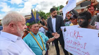 Lula da Silva en su visita a la Casa de Apoyo a la Salud Indígena.