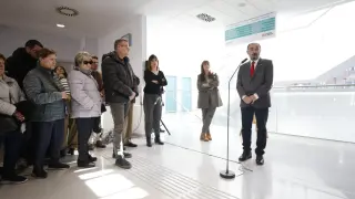 El presidente de Aragón, en el nuevo centro de salud del Barrio Jesús, este viernes.