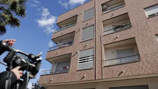 La Guardia Civil investiga la muerte de un bebé cuyo cadáver ha sido hallado en el trastero de la azotea de un edificio (en la imagen) en el municipio valenciano de Vilamarxant